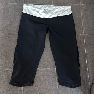 Lululemon crop leggings